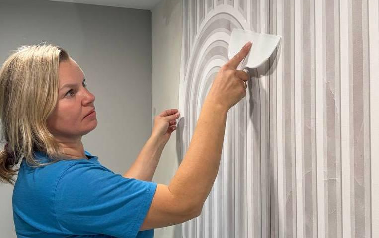 House of Masters professional wallpaper and painting team in Colorado