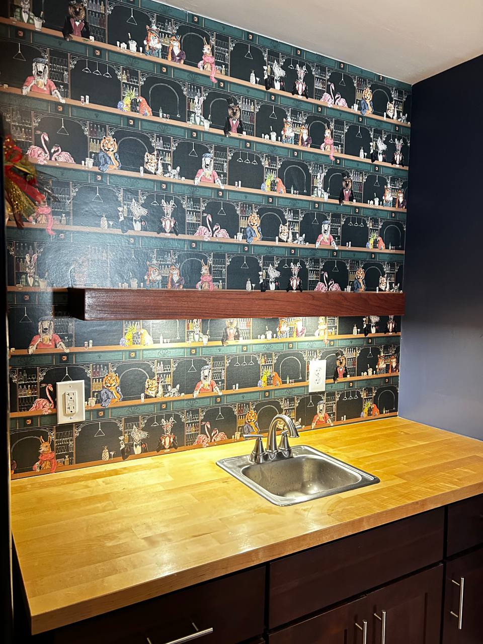 Beautiful home interior after professional wallpaper hanging service